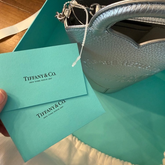 Return to Tiffany’s Heart Mini Tote - Picture 7 of 7